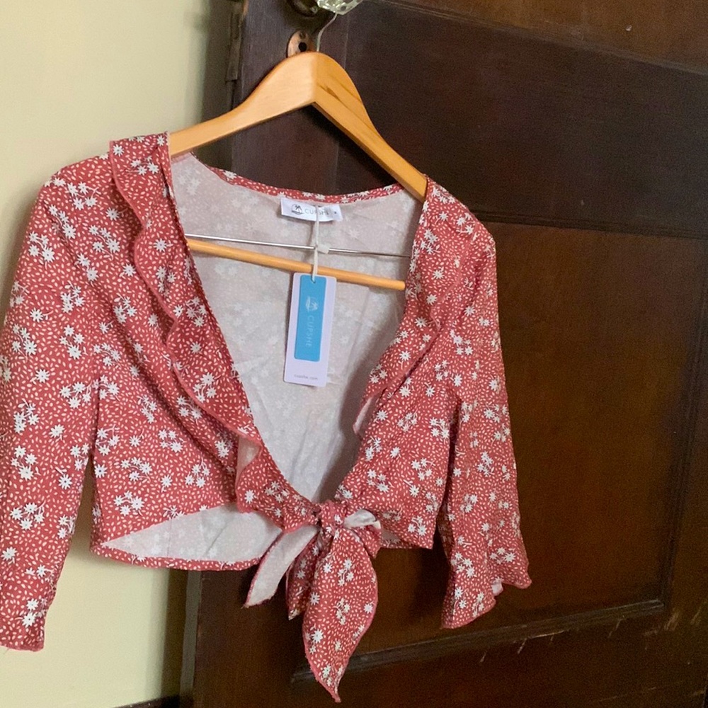 New with tags Cupshe top